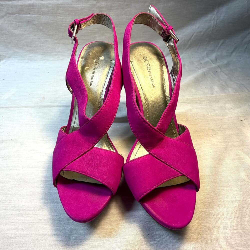 BCBGeneration Magenta Pink Suede Platform Peep Toe Heels Sandals